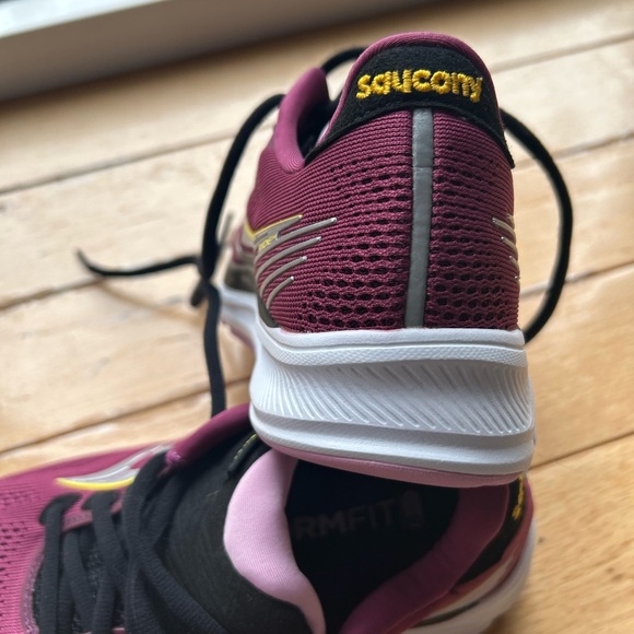 Saucony Purple and Black Women's Running Shoes - Picture 6 of 8